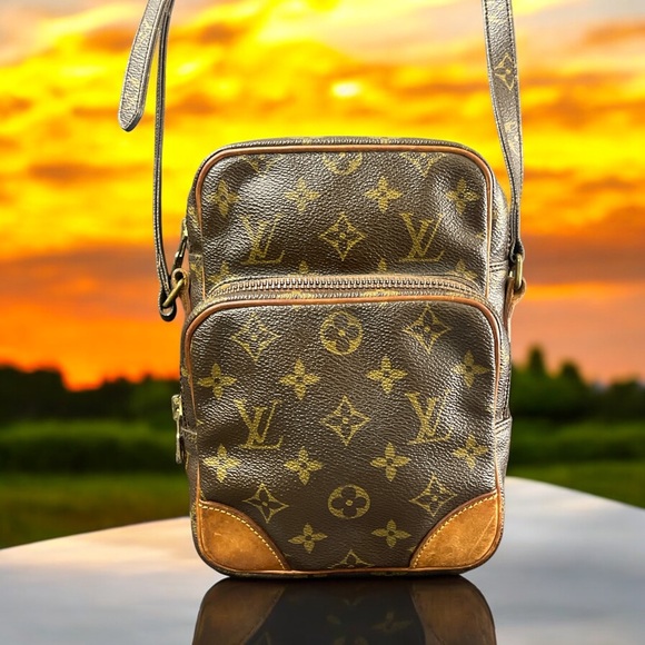 Louis Vuitton Handbags - Louis Vuitton Amazon PM Authentic Vintage